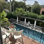 Bel Spacieux Et Lumineux Climatise De 120m2 Dans Avec Piscine דירה *