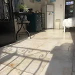 דירה Bel Spacieux Et Lumineux Climatise De 120m2 Dans Avec Piscine אנטיב