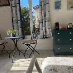 Bel Spacieux Et Lumineux Climatise De 120m2 Dans Avec Piscine *