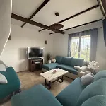 Bel Spacieux Et Lumineux Climatise De 120m2 Dans Avec Piscine * Антиб