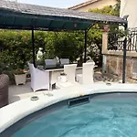 Grand Appt 6p Climatise Dans Avec Piscine - 8 Kms De Cannes *