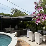 Grand Appt 6p Climatise Dans Avec Piscine - 8 Kms De Cannes * Antibes