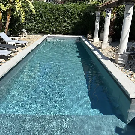 Grand Appt 6p Climatise Dans Avec Piscine - 8 Kms De Cannes アパート *