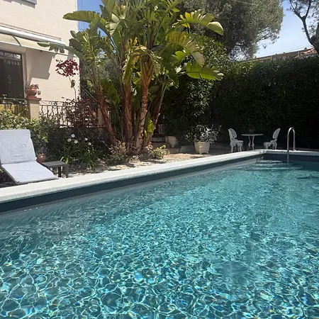 Grand Appt 6p Climatise Dans Avec Piscine - 8 Kms De Cannes *