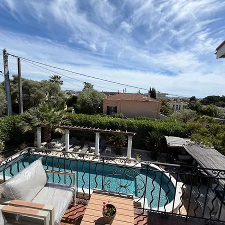 Grand Appt 6p Climatise Dans Avec Piscine - 8 Kms De Cannes アパート *