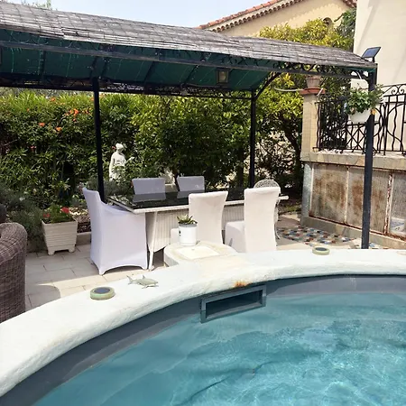 Bel Spacieux Et Lumineux Climatisé De 120m2 Dans Avec Piscine *