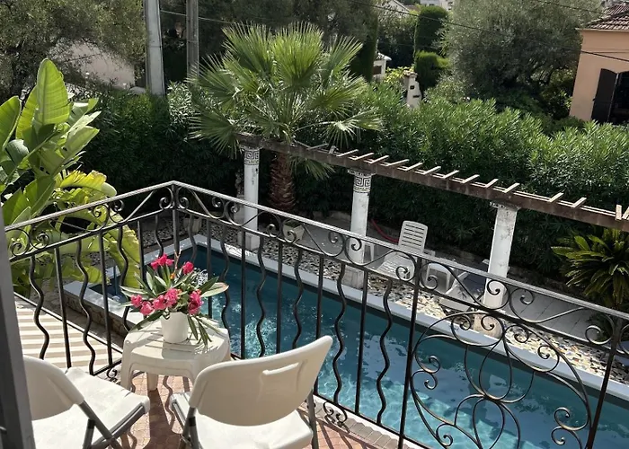 Bel Spacieux Et Lumineux Climatise De 120m2 Dans Avec Piscine Apartment *