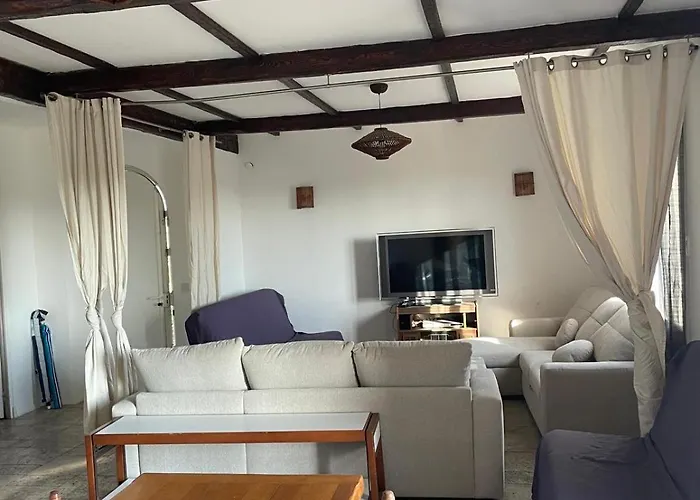 Apartment Bel Spacieux Et Lumineux Climatise De 120m2 Dans Avec Piscine *