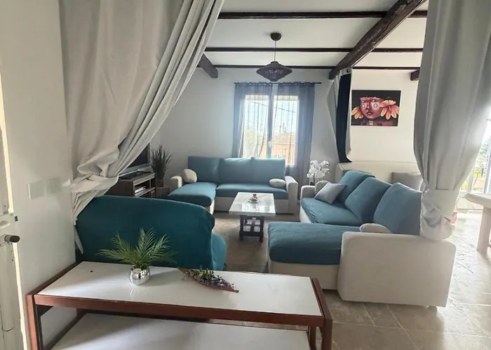 Bel Spacieux Et Lumineux Climatise De 120m2 Dans Avec Piscine Apartment Antibes